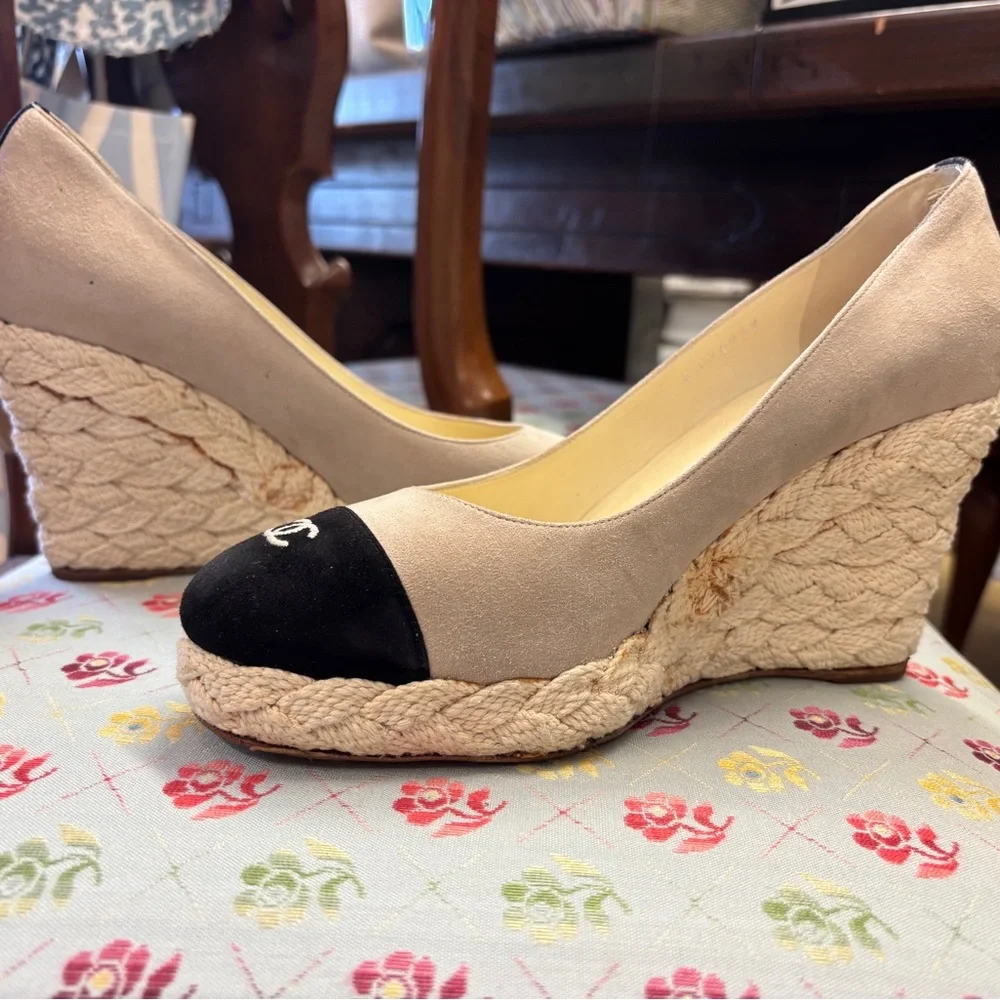 Chanel Two-Tone Espadrille Wedge Pumps in Cream and Black